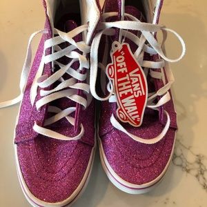 NWT Girls Vans.  High tops.  Size 4.5
